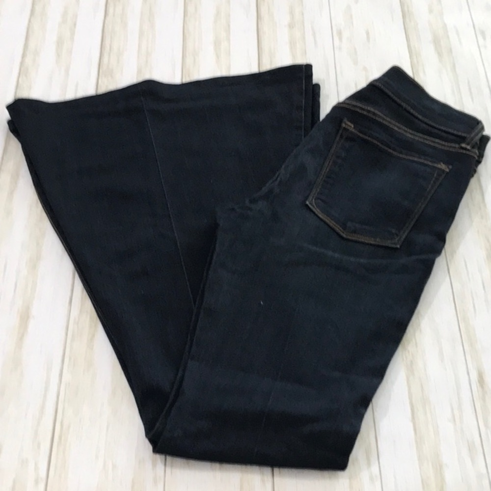 FREE PEOPLE DREAM LOVER FLARE DARK JEANS J5 NWOT